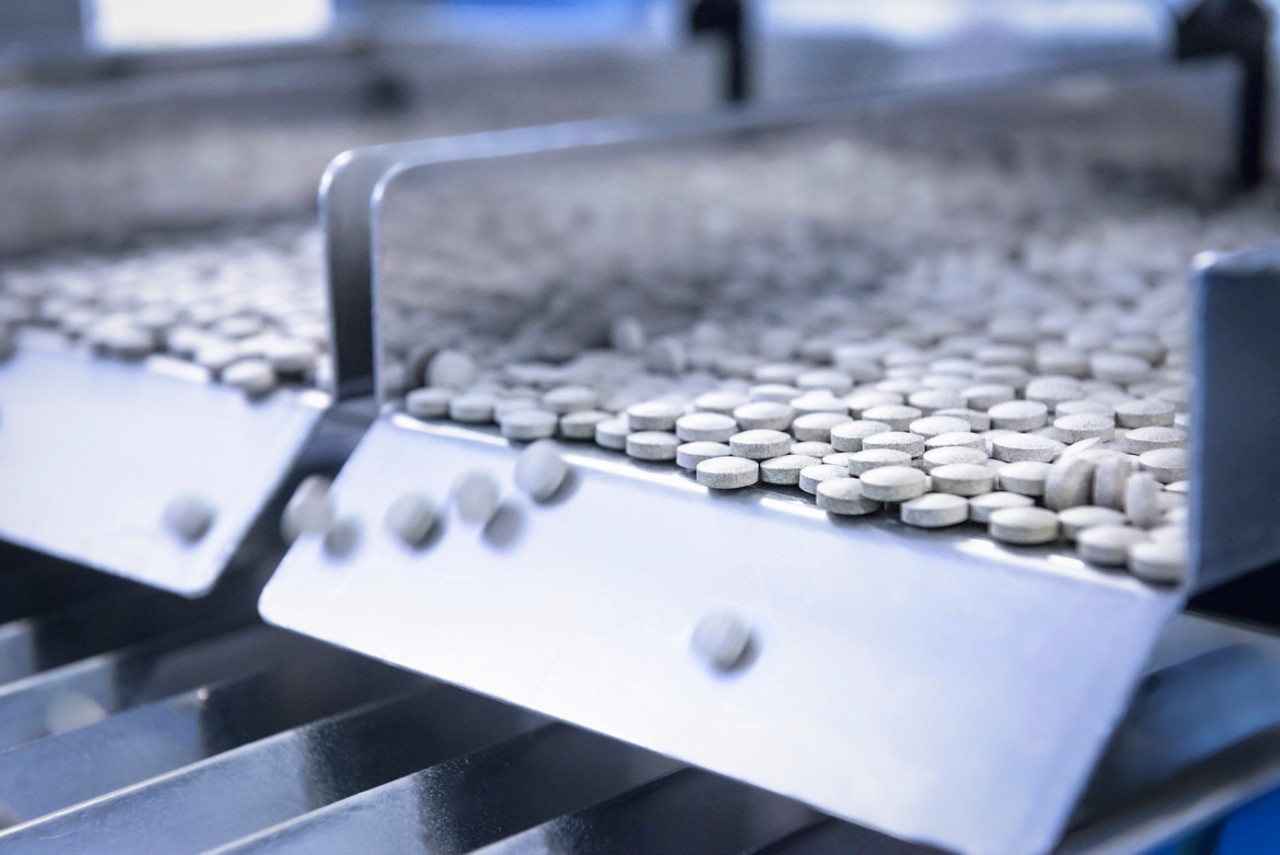 tablets-at-pharmaceutical-factory.jpg