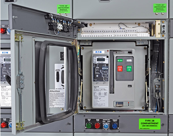 lva-arc-resistant-2b-breaker-door-and-secondary-door-open-600x472.jpg